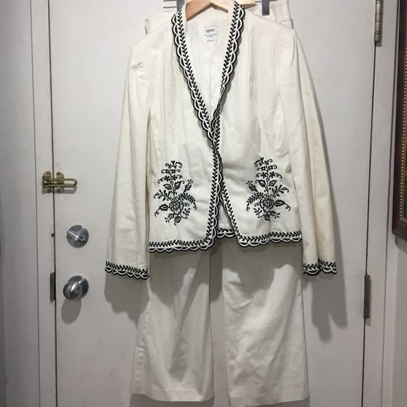 TOGETHER EMBROIDERED PANT SUITS - Picture 4 of 10